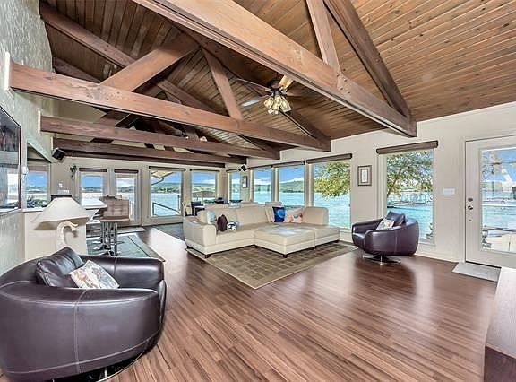 4th image of 2619 Murrell Dr