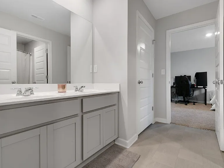 1398 Harlequin Way — Photo 40