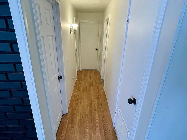 16867 Portner Rd #6 — Photo 2