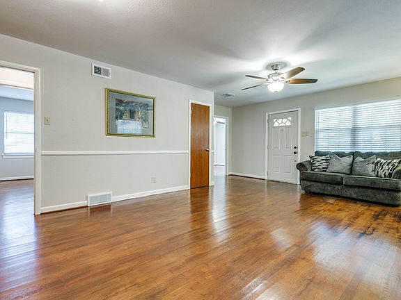 7329-claymont-dr-dallas-tx-High-Res-5.jpg