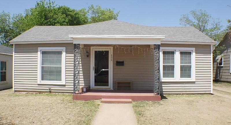1st image of 650 E North 15th St