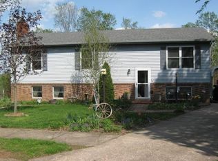 336 Yorktown Dr, Paris, KY 40361