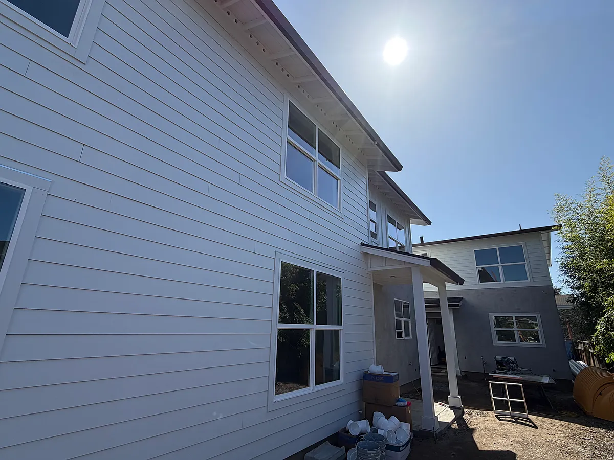 Building Photo - 133 Toledo St #C