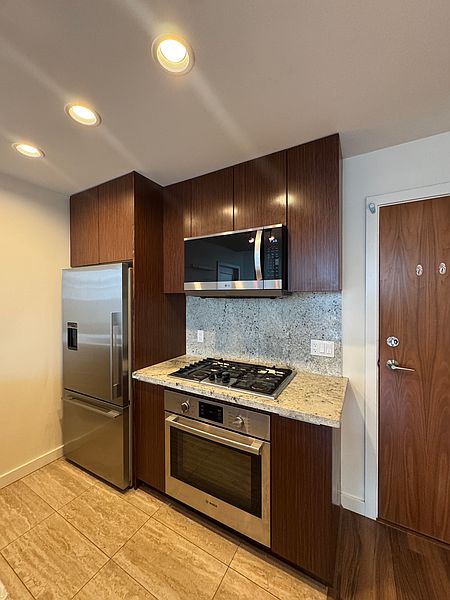 Richmond Apartment for rent - 2 Bedrooms — photo 2