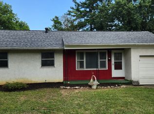 37 Neil St, Delaware, OH 43015