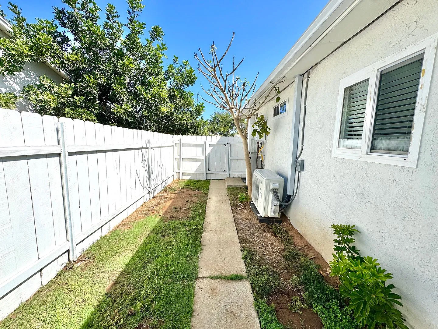 3539-3541 Clairemont Mesa Blvd — Photo 3