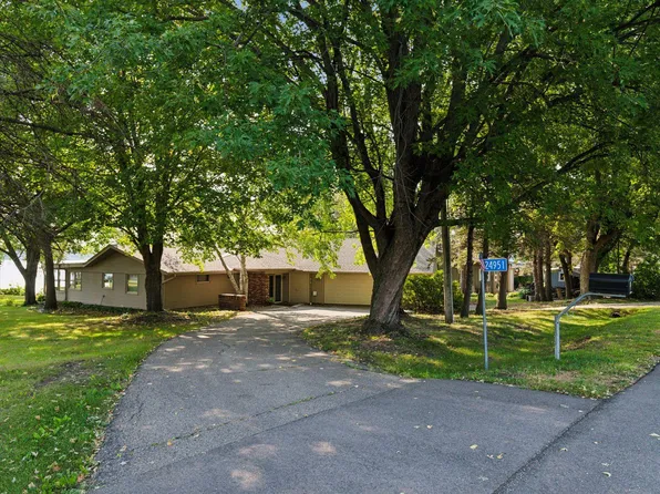 24951 W Cedar Lake Dr, New Prague, MN 56071