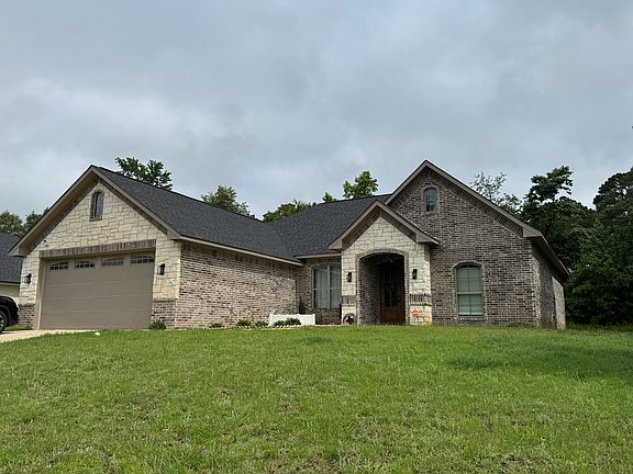 3rd image of 705 Willow Oak Dr