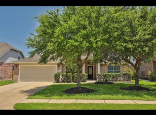 10722 Cortland Ridge Ln, Cypress, TX 77433