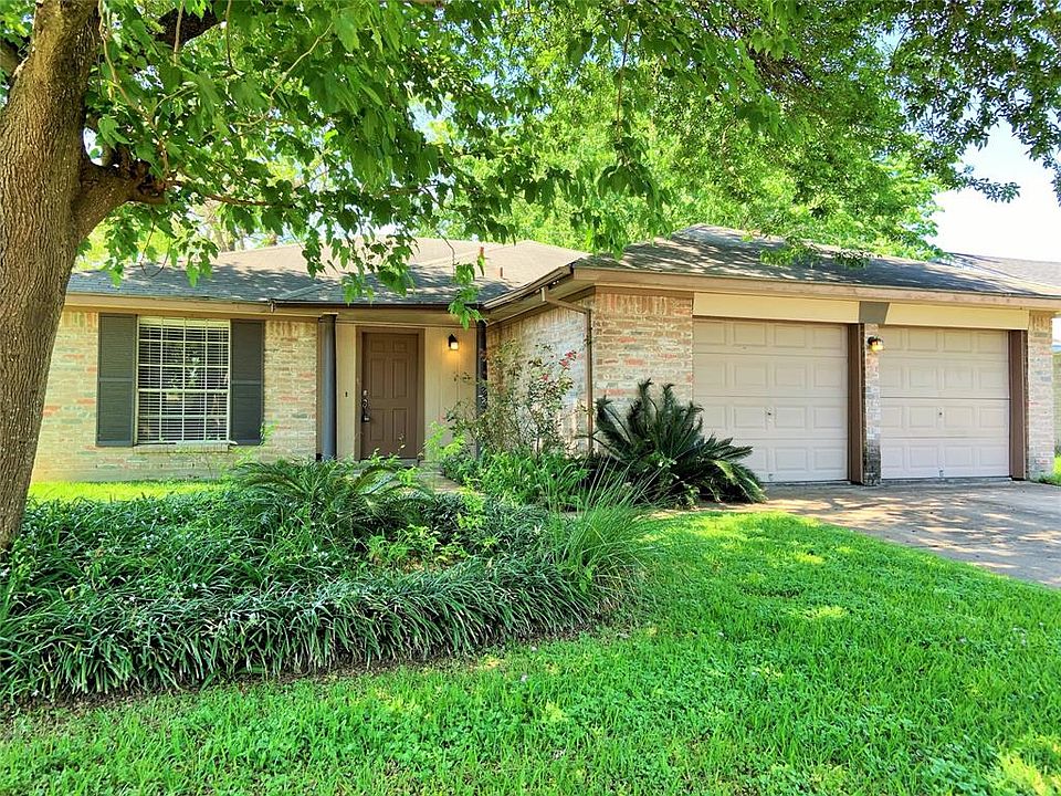 1st image of 10919 Beacave Bend Ct