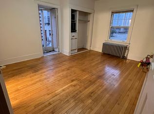 240 W Lakelawn Pl #10718823, Madison, WI 53703