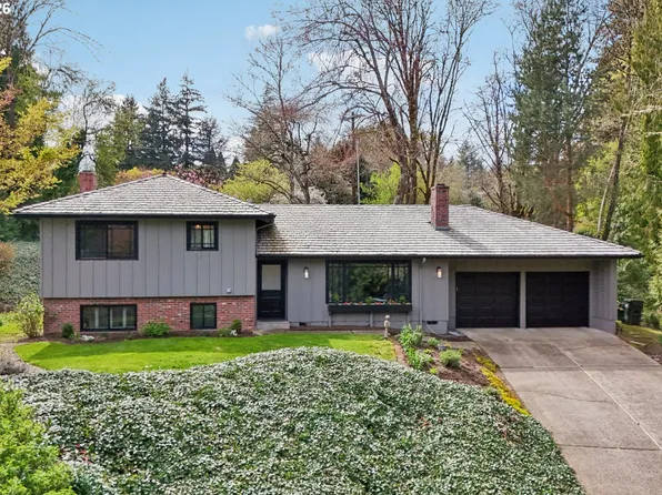 790 Briercliff Ln, Lake Oswego, OR 97034