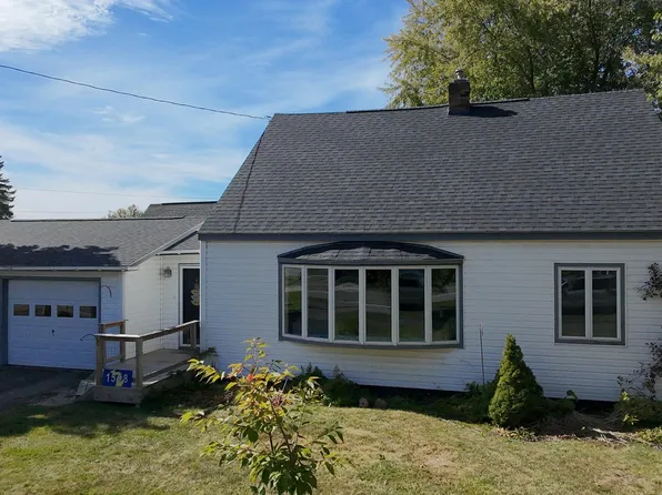 1508 Ryan Ave, Sault Sainte Marie, MI 49783
