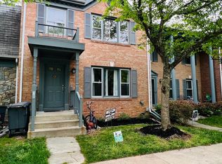 12480 Sweet Leaf Ter, Fairfax, VA 22033