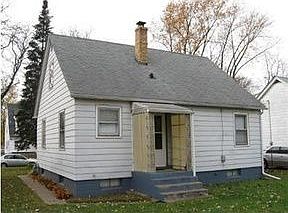 1st image of 2742 10th St