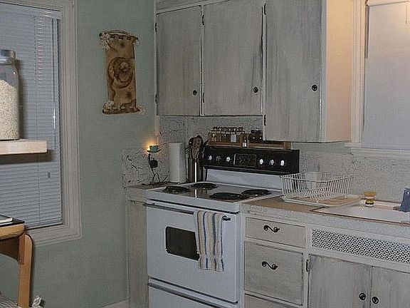 South Unit Kitchen