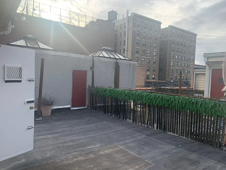 605 W 112th St #6I — Photo 11