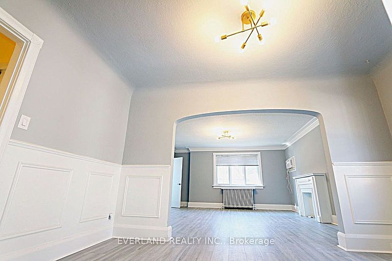 Toronto House for rent - 2 Bedrooms — photo 11