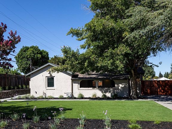 2nd image of 918 San Rafael Ave