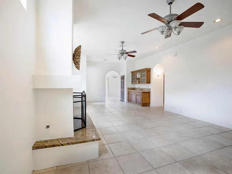 53740 Avenida Navarro — Photo 5