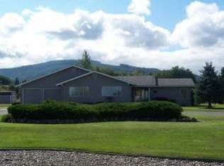 34 E Pheasant Ln, Sequim, WA 98382