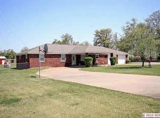 9353 E Pond Dr, Sand Springs, OK 74063