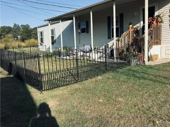 2509 Jay Ln, Bath, PA 18014