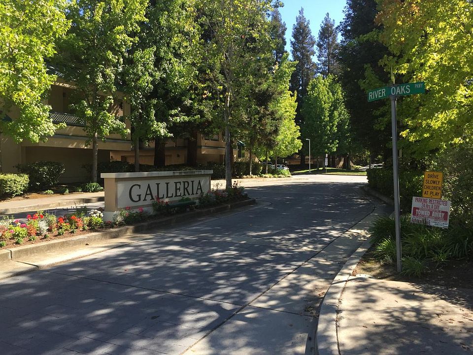 1st image of 410 Galleria Dr APT 5
