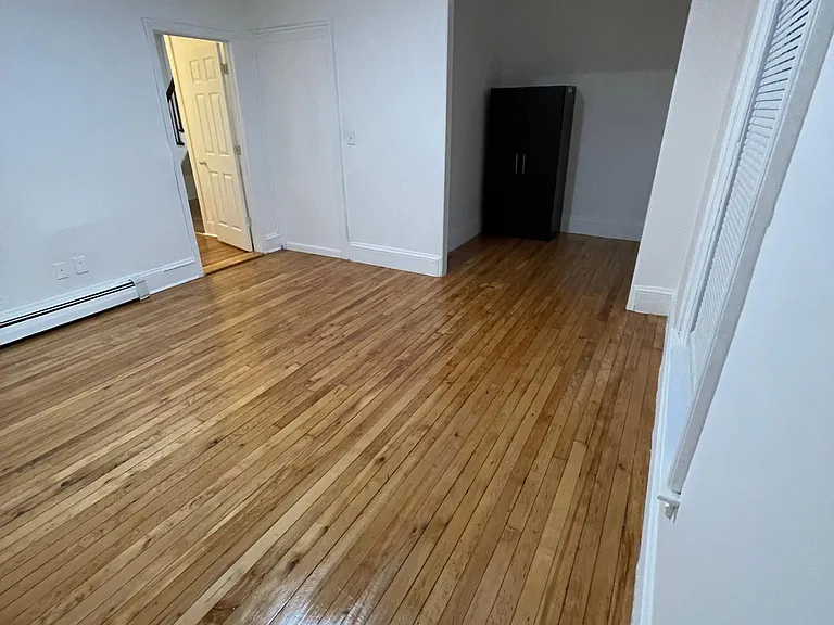 369 Prospect St #2 — Photo 6