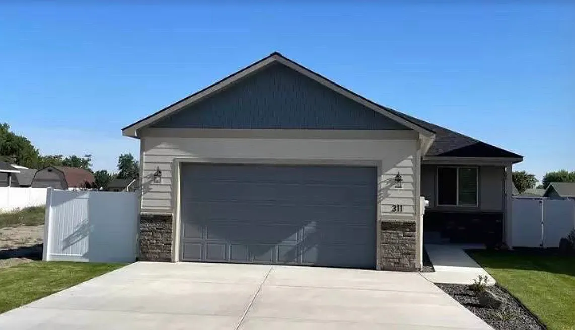 Riverwood Ct, Umatilla — Photo 1