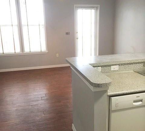 3rd image of 709 Bloom St APT 180