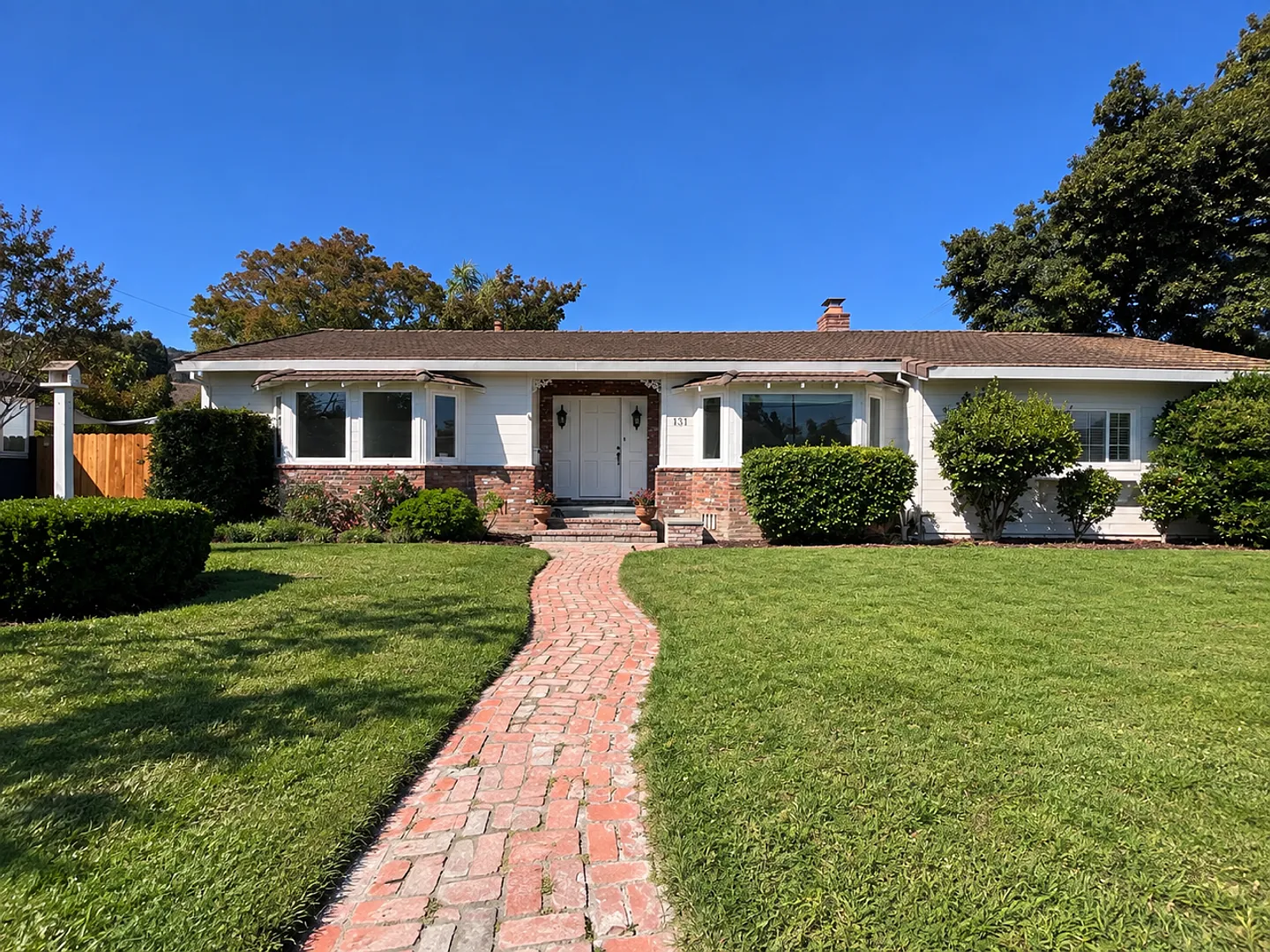 Spacious 3-Bedroom Napa Home with Bonus Room & Large Fenced Yard — Photo 2