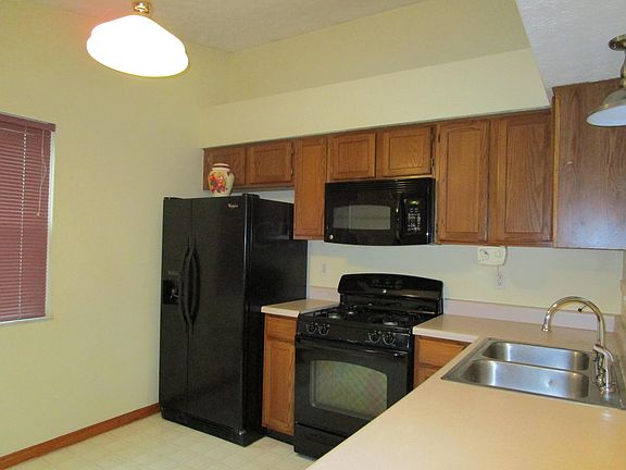 5th image of 1314 Cinnamon Dr