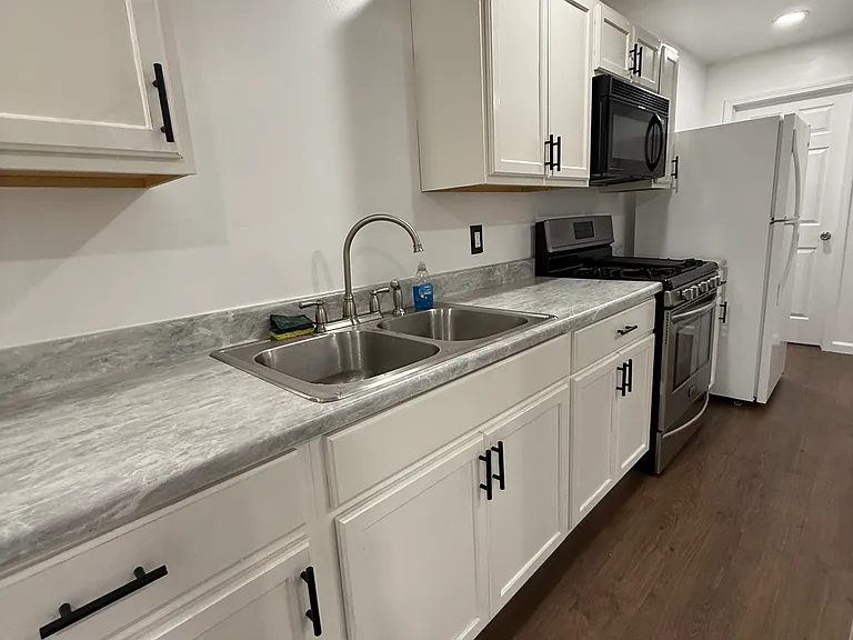 1301 Kennedy Ave #1 — Photo 3