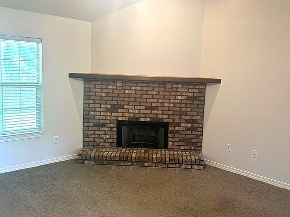 3rd image of 13680 Tara Hills Cir