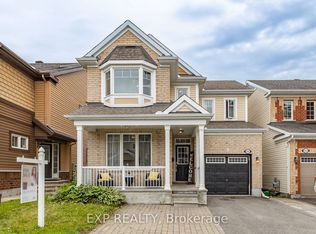 155 Lily Pond St, Ottawa, ON K2M0J5