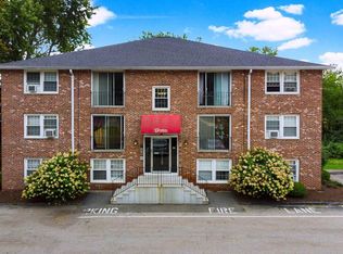 101 E Broadway APT 9, Derry, NH 03038