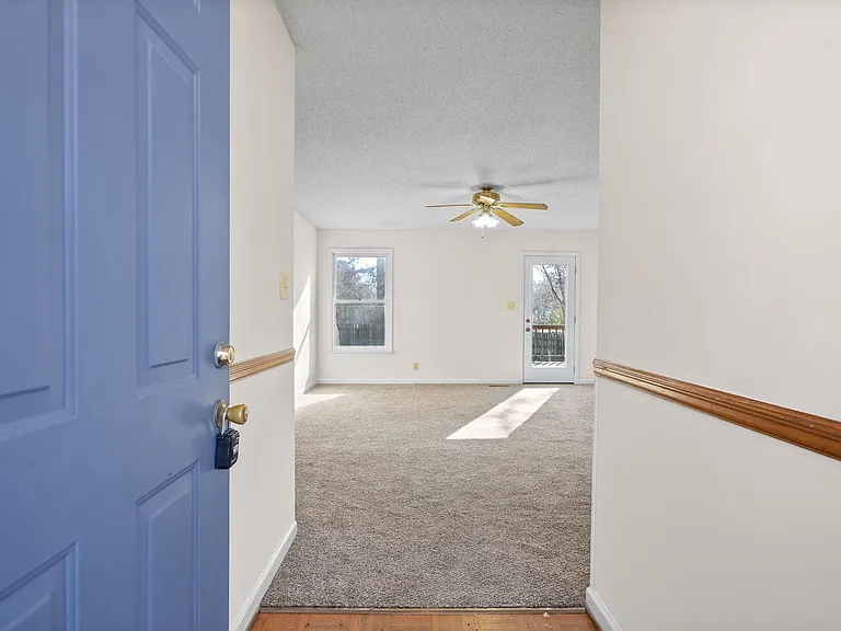 248 Quail Ridge Rd — Photo 6