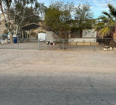2nd image of 967 Swan Drive