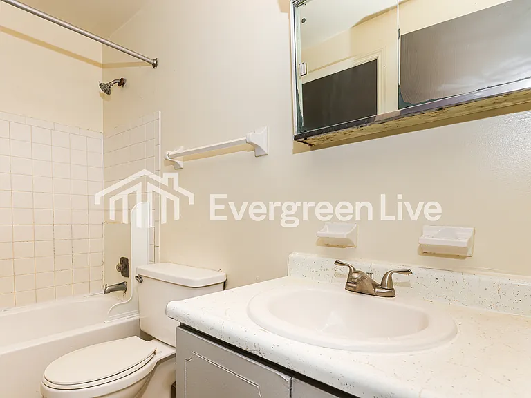 7939 Mount Hood Dr — Photo 10