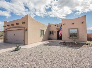 901 Chicory Dr, Alamogordo, NM 88310