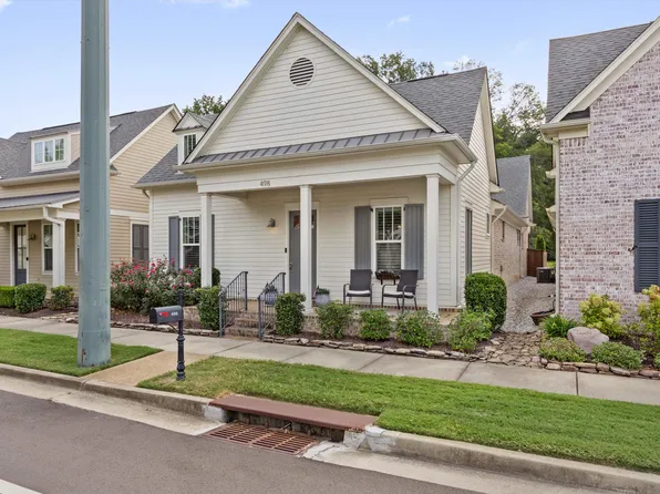498 S Shea Rd, Collierville, TN 38017