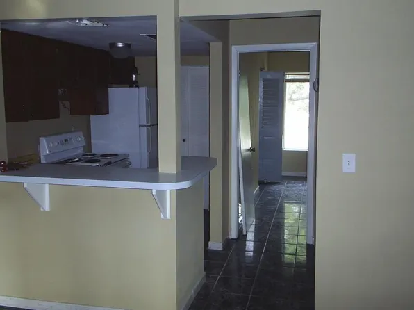 8632 Tahoe Ct Unit 9, Tampa, FL 33614