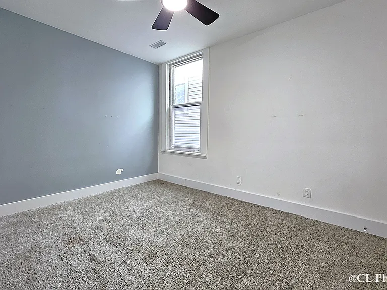 2924 W 38th Pl #2 — Photo 11