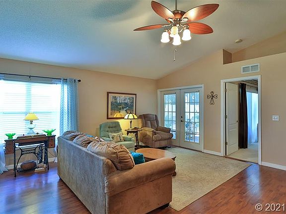 3rd image of 311 Sawmill Creek Ct