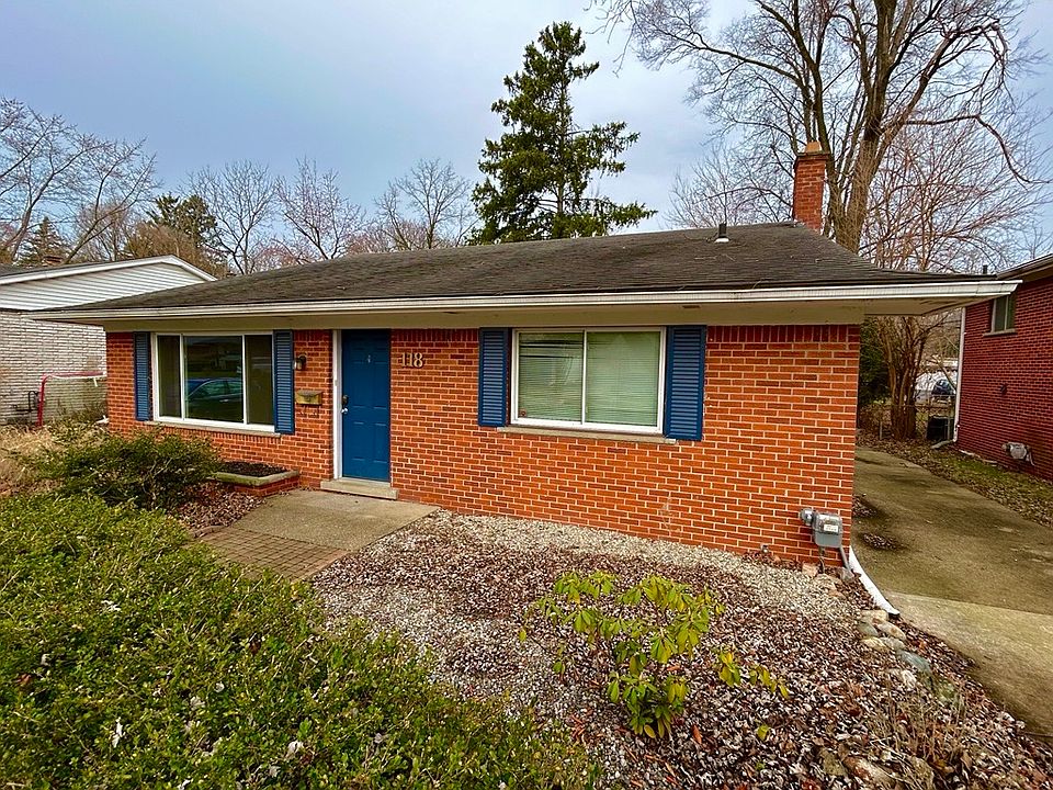 1st image of 118 W Lawrence Ave