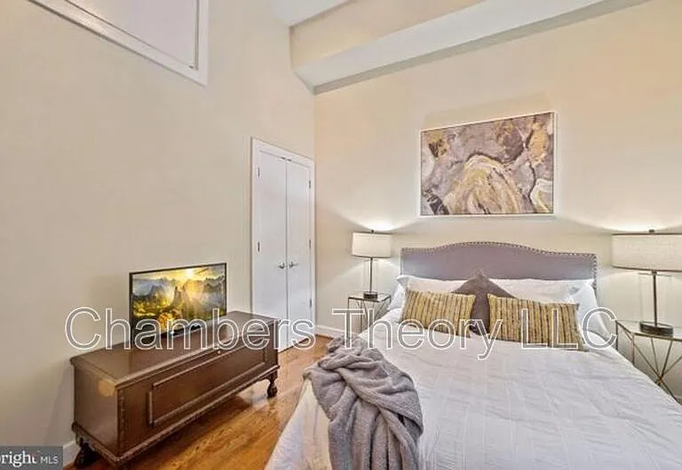 2357 Champlain St NW #102 — Photo 26