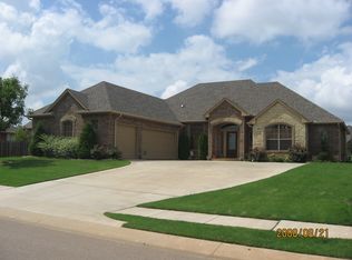 3217 Ash Grove Rd, Edmond, OK 73003