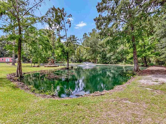 2nd image of 1913 Filly Rd