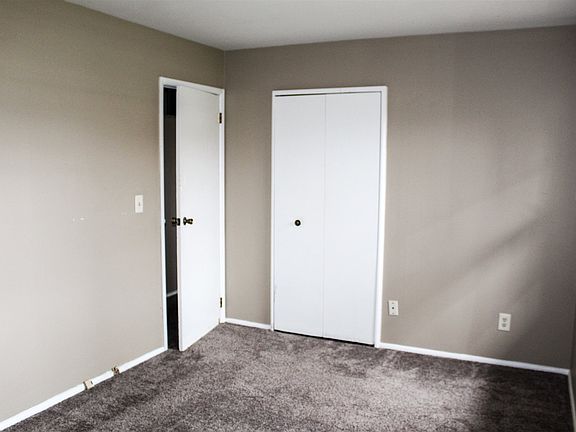 3rd image of 3760 Kimberly Dr